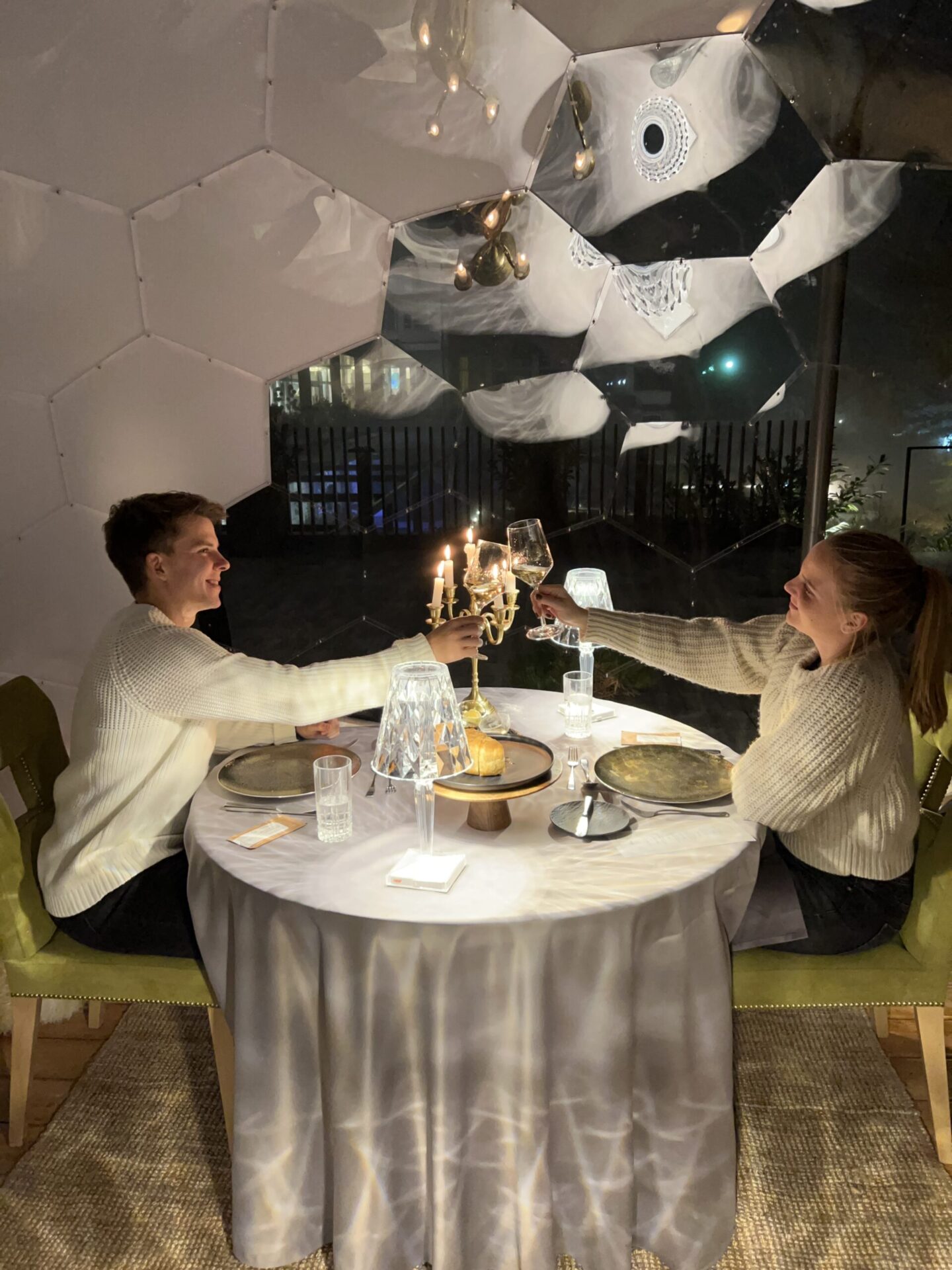 Bled Rose Hotel – večerja v mehurčku Bled Rose Hotel – večerja v mehurčku