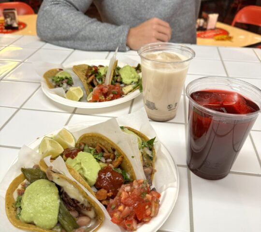 TAQUERIA “UNOMÁS”